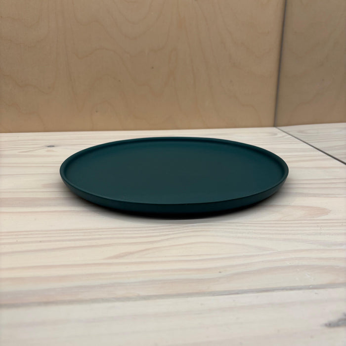 Nori Green Dinner Plates by Dor & Tan